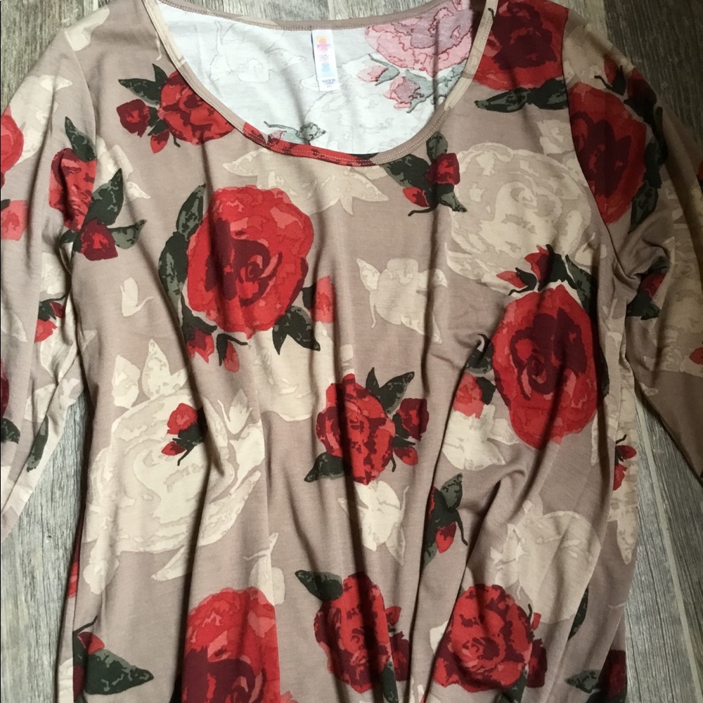 Lularoe Lynnae rare Rose 🌹 Print! NWT